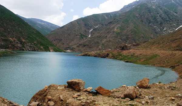 Lulusar-Lake