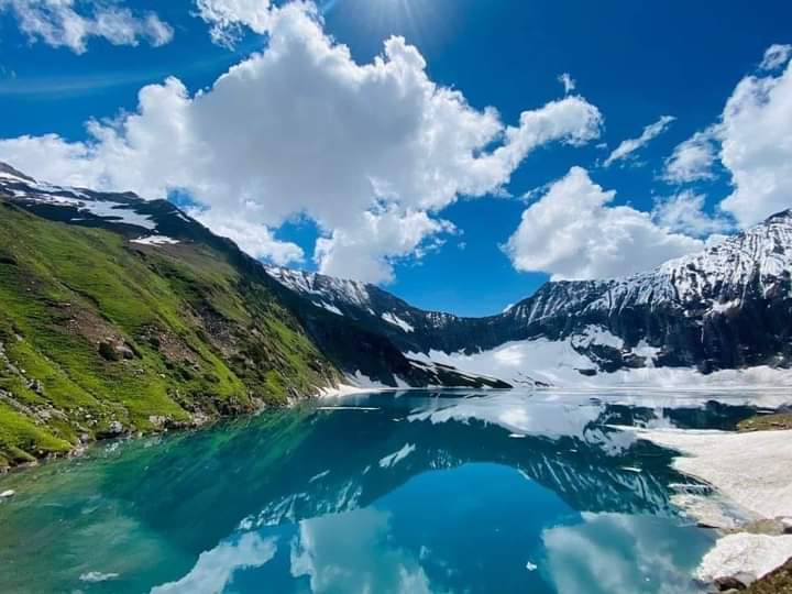 ratti-gali-recent-pic