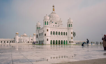 sikh-yatra-pilgrims-tours-pakistan-2