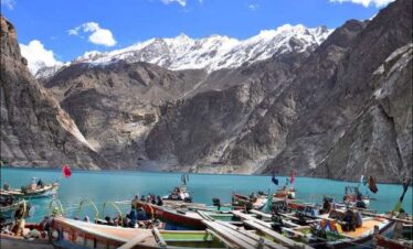 5 Days Group Tour Package To Hunza Valley