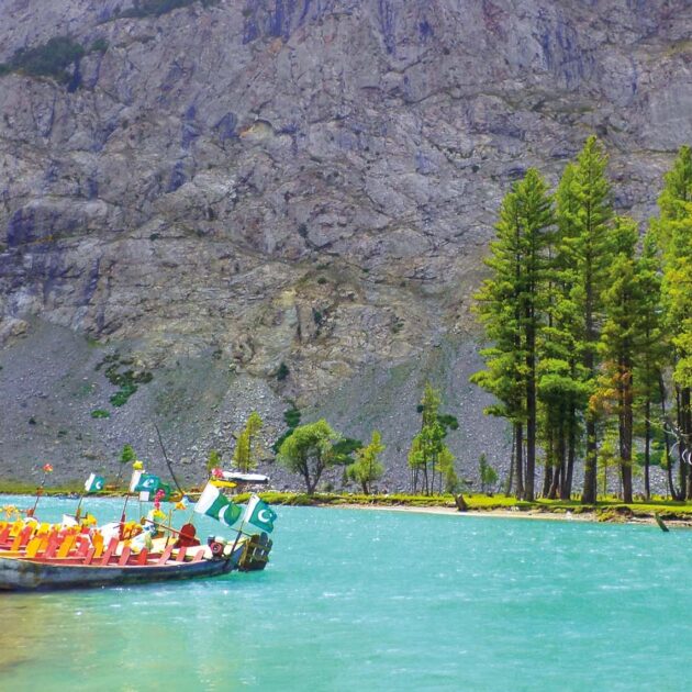 15 Days Family Tour Package To Swat | Hunza |Skardu | Neelum Valley