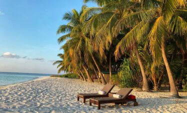 10 DAYS VELIGANDU ISLAND MALDIVE TOUR PACKAGE