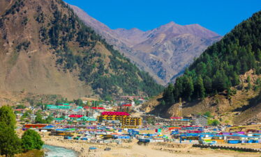 Group tour to Naran Kaghan