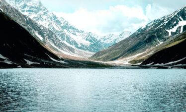 Naran Kaghan, Lalazar Group tour
