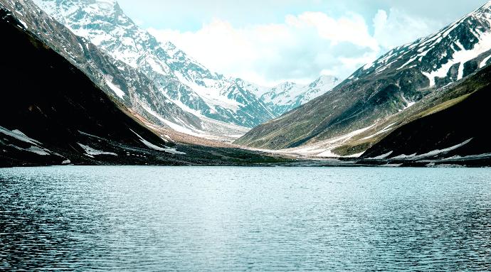 Naran Kaghan, Lalazar Group tour