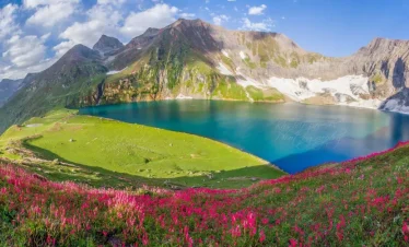 Ratti Gali Lake