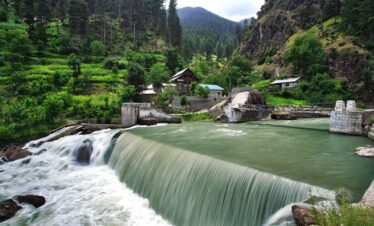 9 Days Family Tour Package To Hunza and Neelum Valley