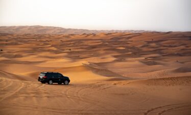 Dubai Honeymoon Gateway | Romance Amidst the Golden Dune