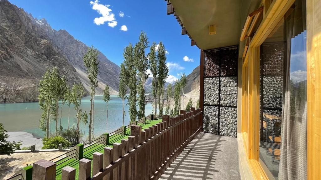 Hunza