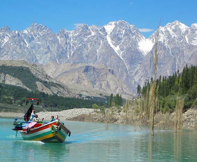 pakistan tour packages from lahore