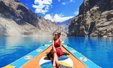 4 Days 3 Night By Bus Hunza Tour Package