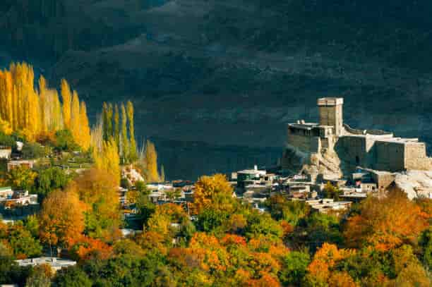 altit-fort-hunza-valley