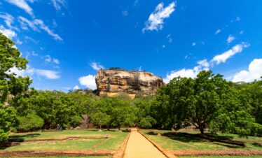 Sri Lanka Mini Romance: 3-Day Love Getaway