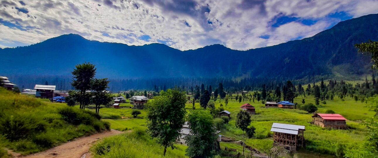 Pakistan Tour Packages for honeymooners- desitnation-Arrang Kel Neelum valley